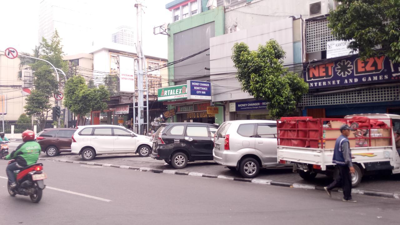 City Inn Jakarta Exterior photo